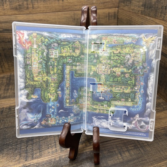 Pokemon - Let's Go Eevee - Nintendo Switch / CASE ONLY / NO GAME / Authentic USA - Picture 3 of 3